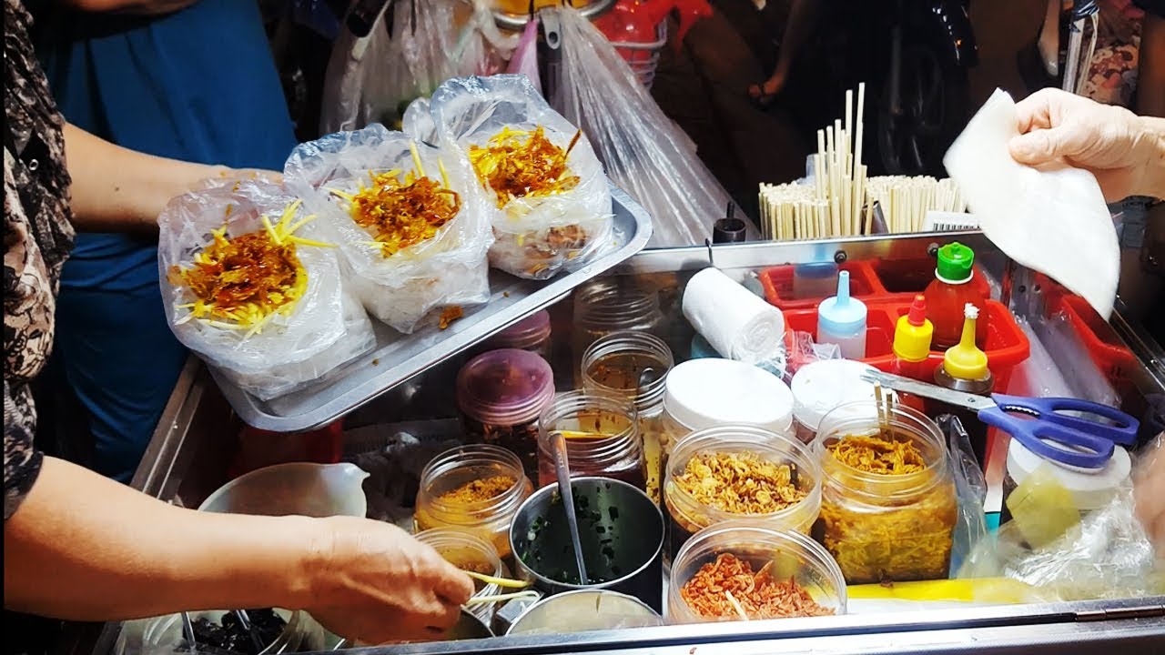 Ẩm thực đường phố Việt Nam gây ấn tượng với khách du lịch