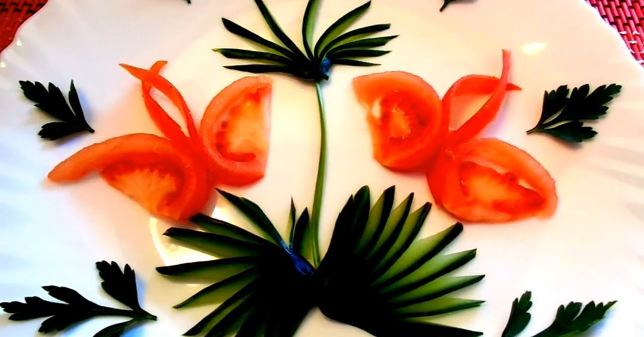 Cách cắt tỉa cà chua thành hình bướm